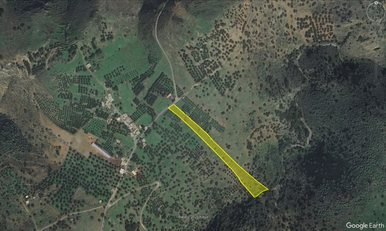 House in Neapoli - view 1