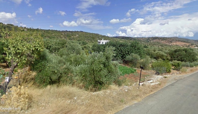 House in Margieli - view 1