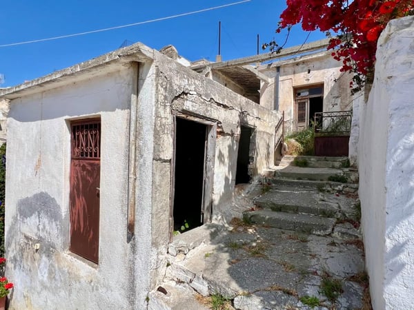 House in Prina - view 1