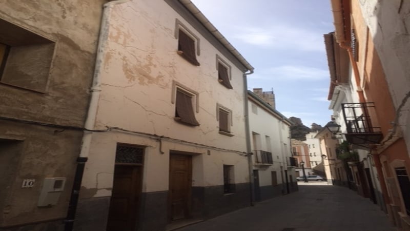 House in Ayora - view 1