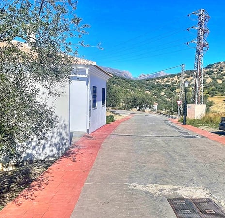 House in Vinuela - view 1