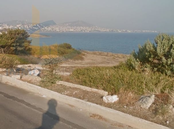 Land in Perama - view 1