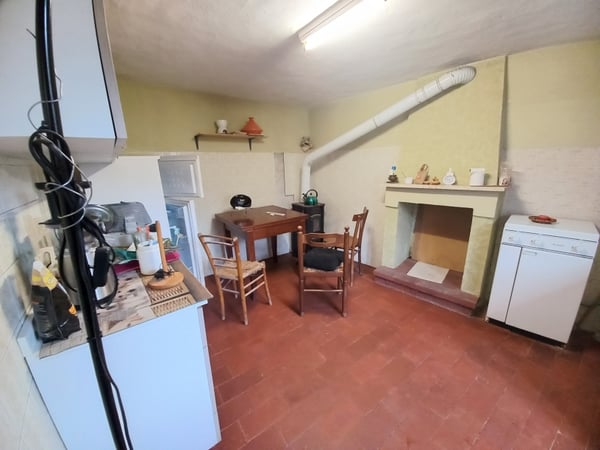 House in Fosciandora - view 1