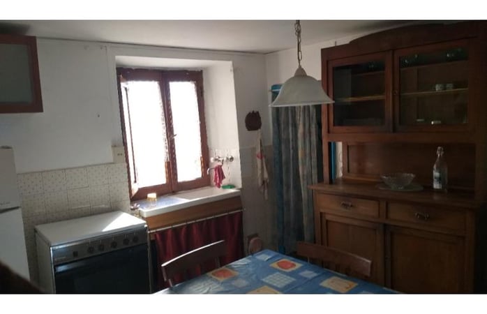 House in Fosciandora - view 1