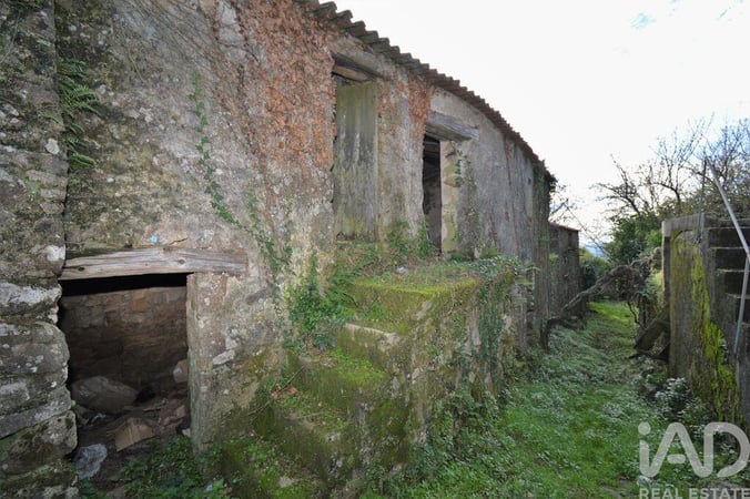 House in Espinhal - view 1