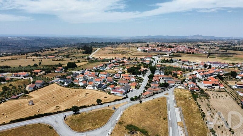 Land in Almeida - view 1