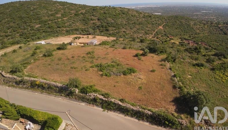 Land in Estoi - view 1