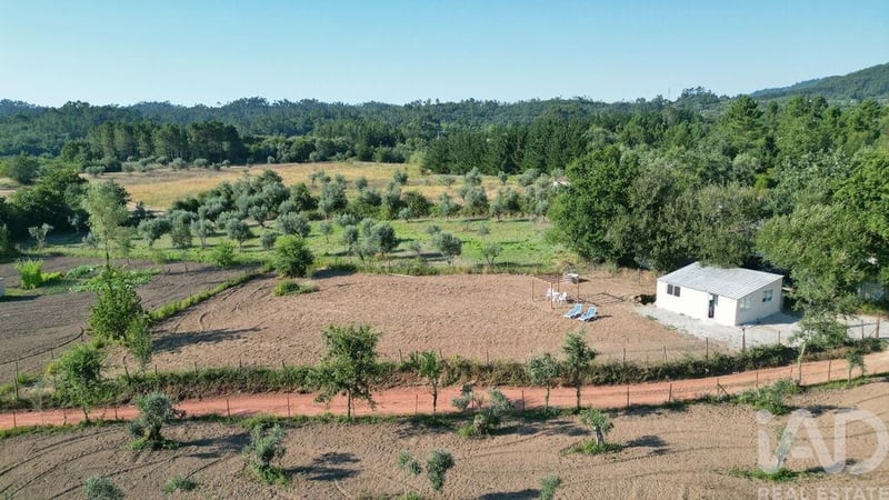 Land in Espinhal - view 1