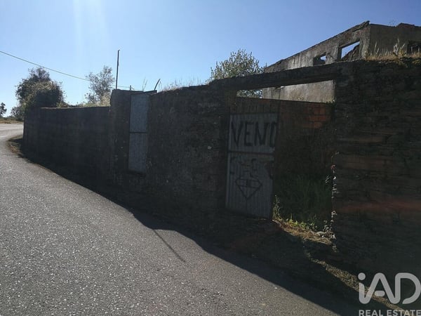 House in Pedrogao Grande - view 1