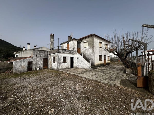 House in Penela - view 1