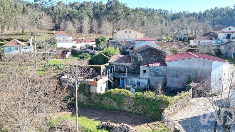 House in Espinhal - view 1