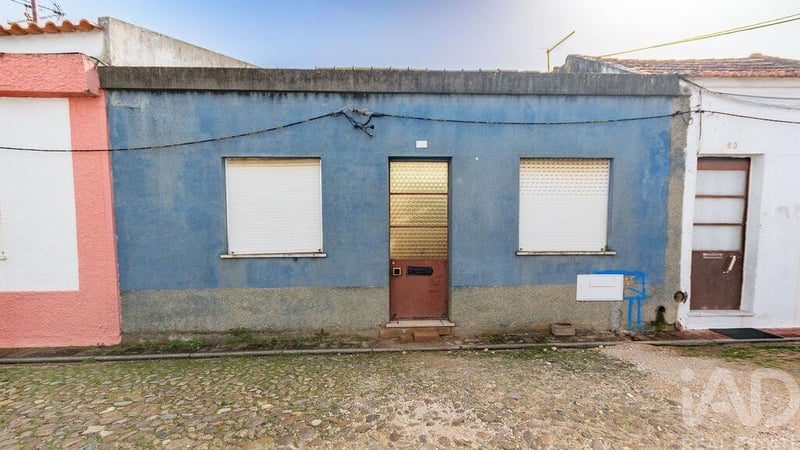 House in Almeirim - view 1