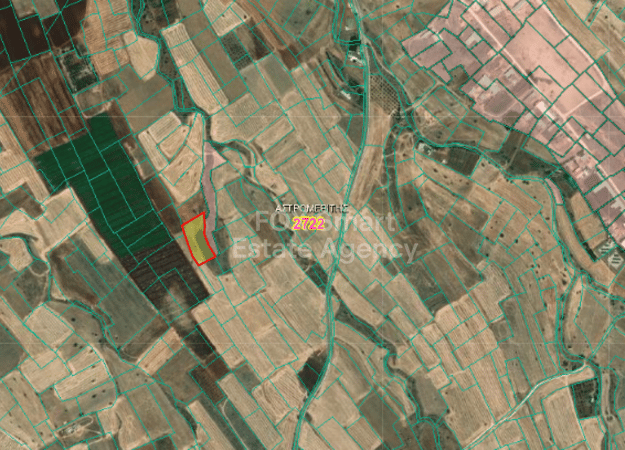 Land in Astromeritis - view 1