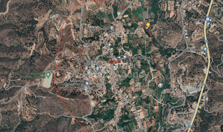 Land in Temvria - view 1