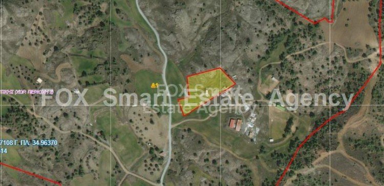 Land in Sia - view 1