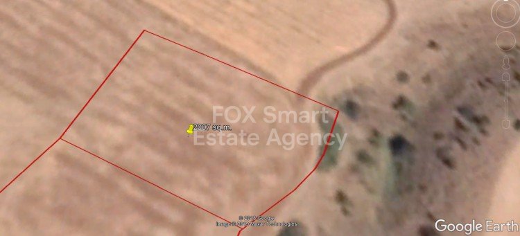 Land in Pera - view 1