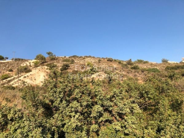 Land in Pachna - view 1