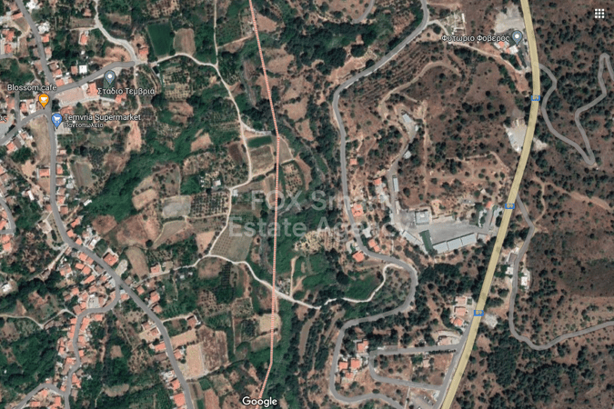 Land in Temvria - view 1