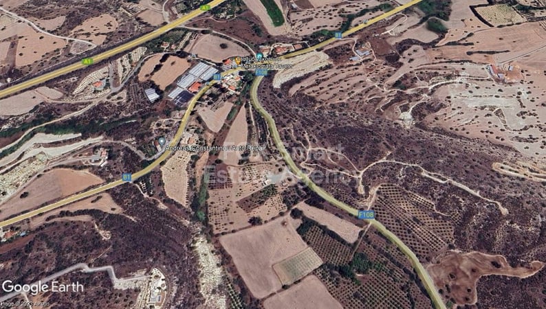 Land in Skarinou - view 1