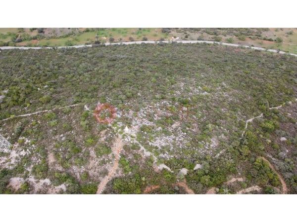 House in Portela - view 1