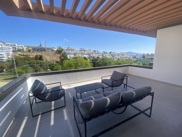 Apartment in Estepona - view 1