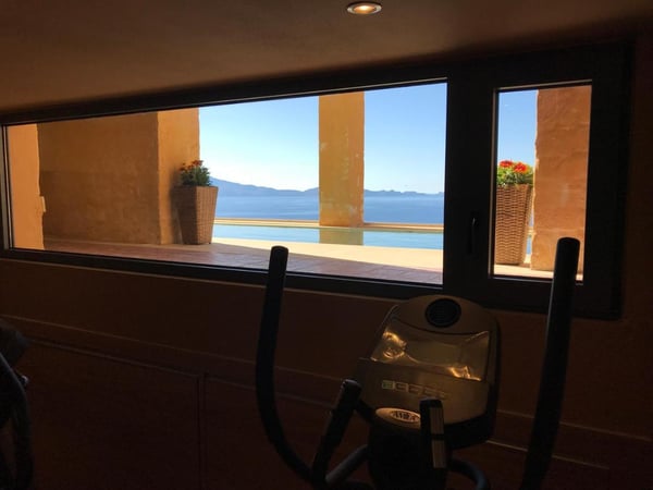 Villa in Ravdoucha - view 1