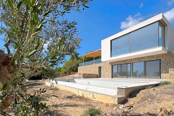 Villa in Foinikounta - view 1