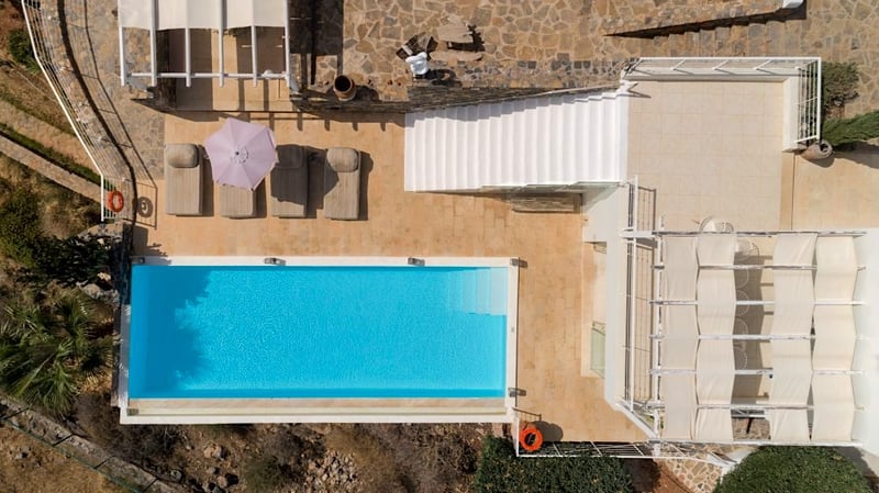 Villa in Mavrikiano - view 1