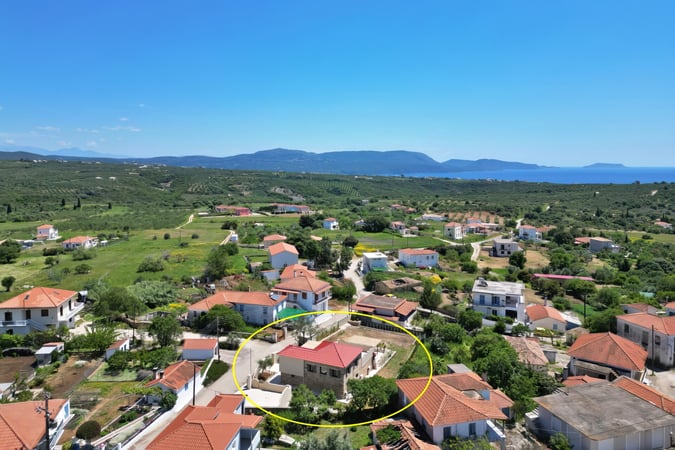 House in Foiniki - view 1
