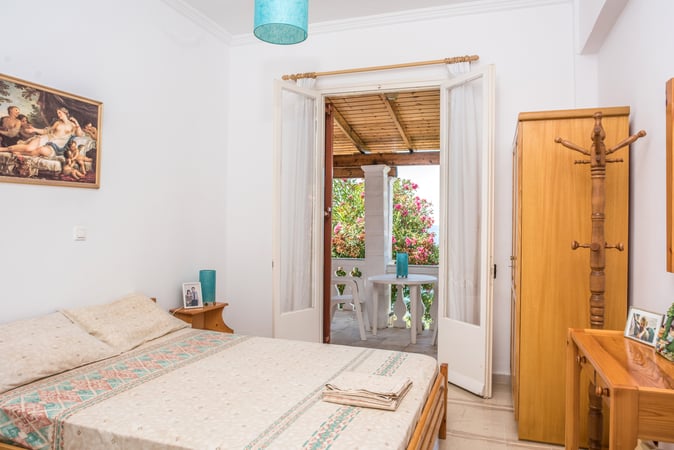 Villa in Paramonas - view 1