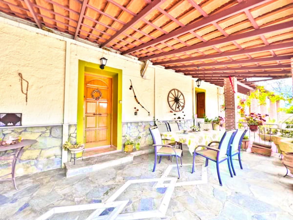 Villa in Midea - view 1