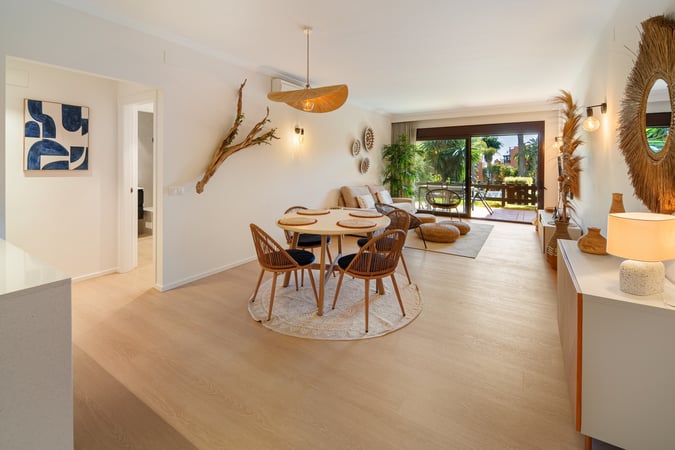 House in Estepona - view 1
