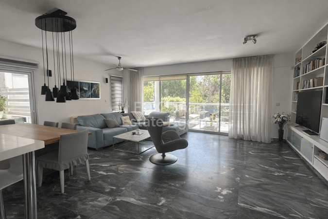 Apartment in Egkomi - view 1