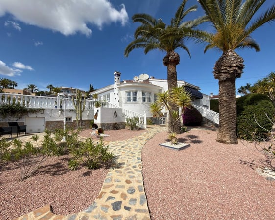 Villa in Ciudad Quesada - view 1