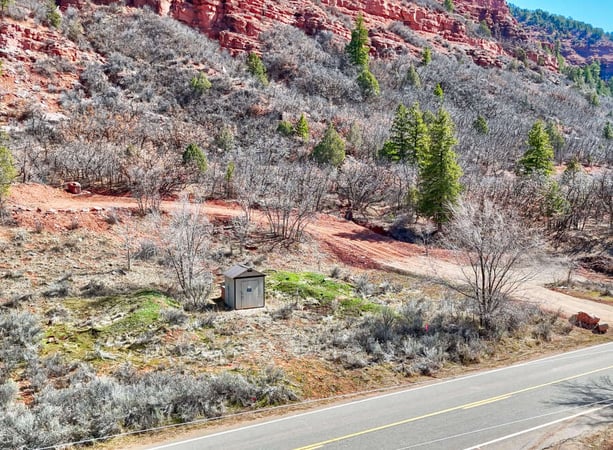 House in La Plata County - view 1