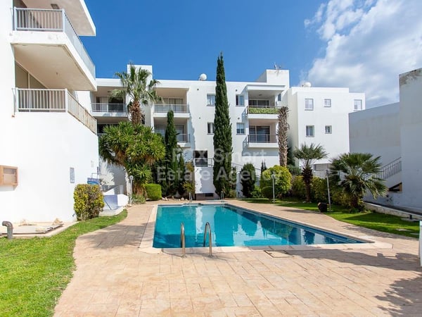 Apartment in Pegeia - view 1