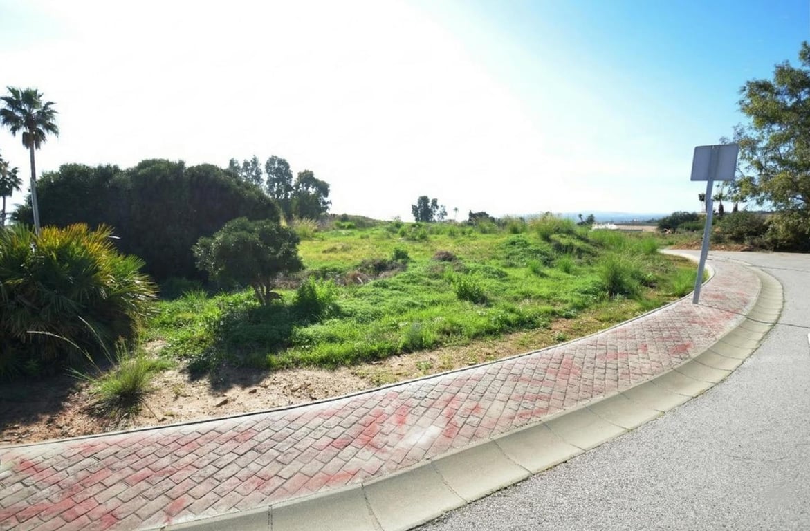 Land in Manilva - Image 3