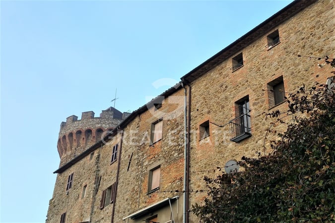 House in Ficulle - view 1