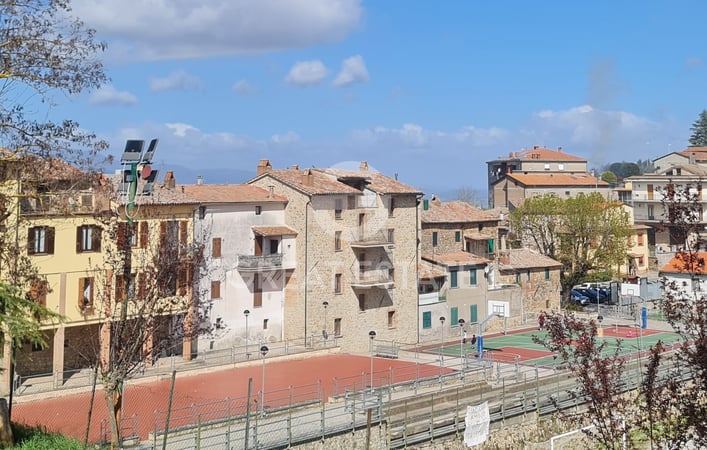 House in Ficulle - view 1