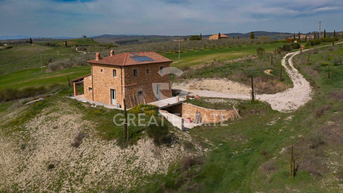 House in Montalcino - Image 3