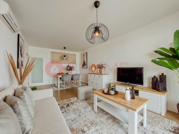 Apartment in Quarteira - view 1