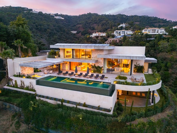 House in Benahavis - view 1