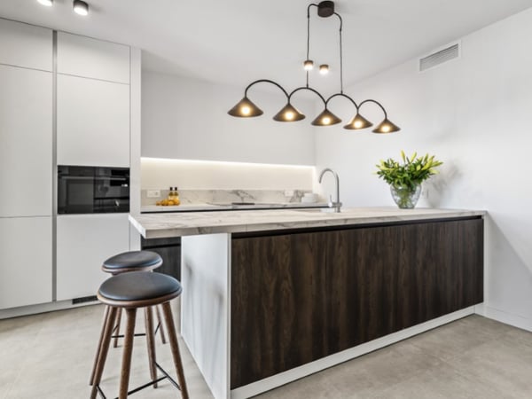 Apartment in Benahavis - view 1