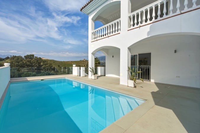 Villa in La Cala De Mijas - view 1