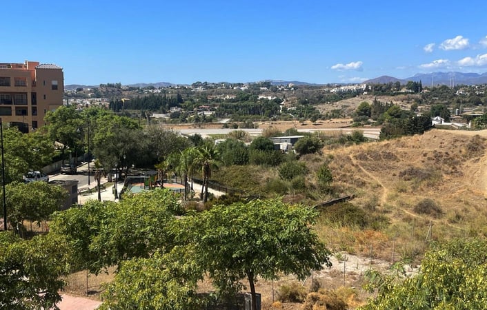 Land in Fuengirola - view 1