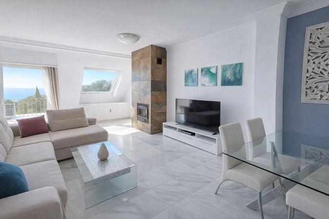 House in Estepona - view 1