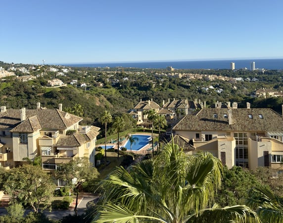 Penthouse in Elviria - view 1