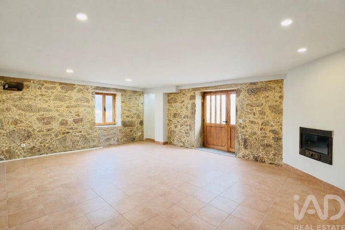 House in Outeiro - view 1