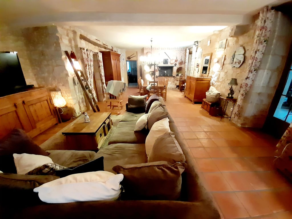 House in Issigeac - Image 3