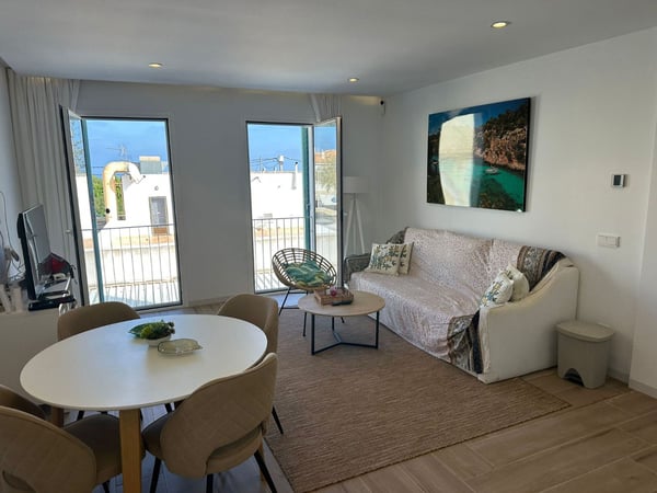 Penthouse in Faro de la Mola - view 1